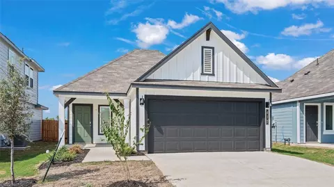 417 Pickel Dr, Rockdale, TX 76567