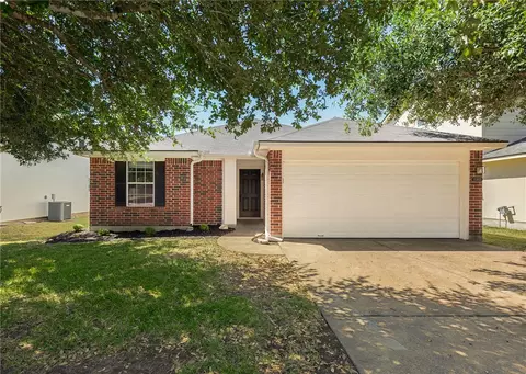 15302 Faircrest Ct, College Station, TX 77845