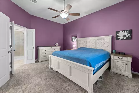 Bedroom - 2118 Stubbs Dr, Bryan, TX 77807 photo 2 of 3