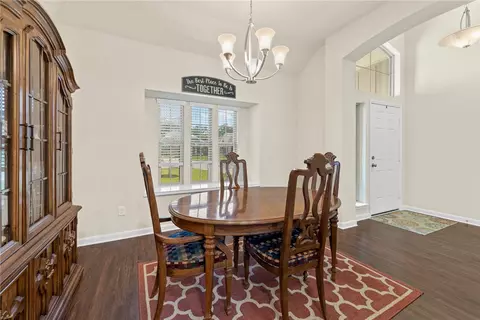Dining - 2118 Stubbs Dr, Bryan, TX 77807 photo 2 of 2