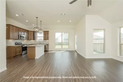 2207 Amber Ct, Bryan, TX 77807 photo 3