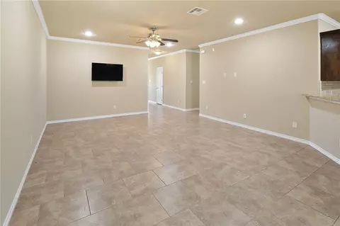 4007 Golden Eagle Dr, Bryan, TX 77808 photo 6