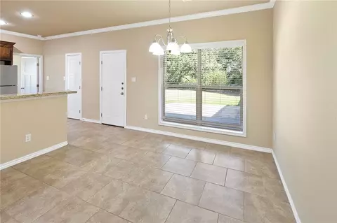 4007 Golden Eagle Dr, Bryan, TX 77808 photo 8