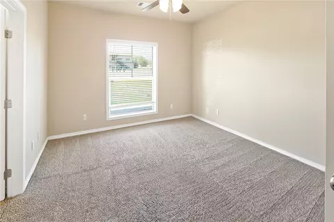 4007 Golden Eagle Dr, Bryan, TX 77808 photo 18