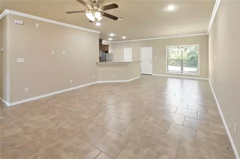 4007 Golden Eagle Dr, Bryan, TX 77808 photo 5