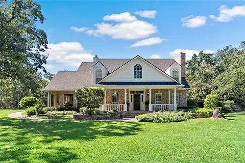 1102 Faraway Island Dr, College Station, TX 77845