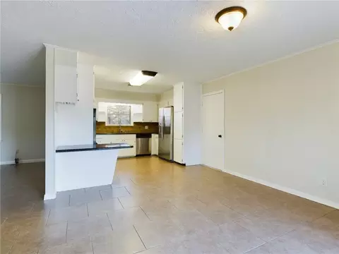 1504 E 29th St, Bryan, TX 77802 photo 5