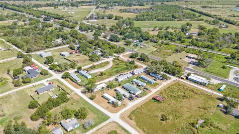 7121 Stephens St, Iola, TX 77861 photo 1