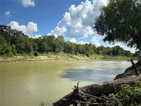 tbd Pr 1195, Midway, TX 75852