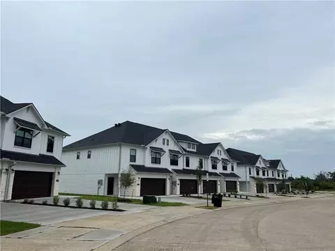 1423 Ailin Dr, College Station, TX 77845