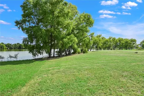 4772 Blazing Trl, Bryan, TX 77808