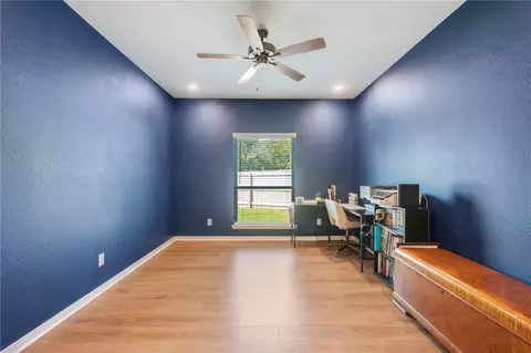 5312 Hedley Pl, Bryan, TX 77807 photo 7