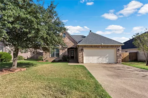 914 Delrey Dr, College Station, TX 77845