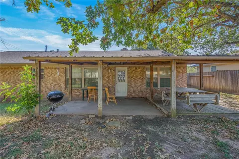 2911 Hillside Dr, Bryan, TX 77802 photo 16