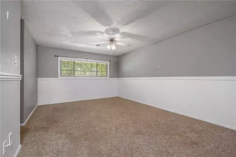 2911 Hillside Dr, Bryan, TX 77802 photo 14