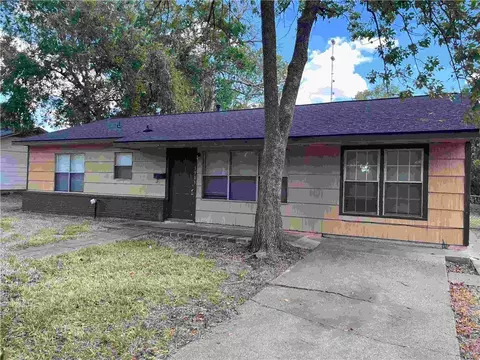 1903 Mockingbird Rd, Bryan, TX 77803