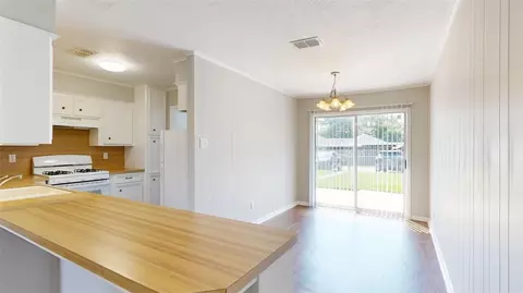 1600 Luza Street A B, Bryan, TX 77802 photo 6