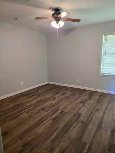 Other - 900 E 27th St, Bryan, TX 77803 photo 6 of 7