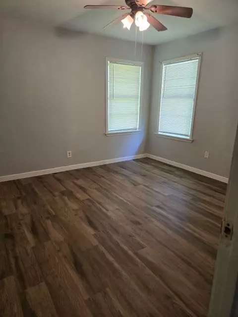 Other - 900 E 27th St, Bryan, TX 77803 photo 5 of 7