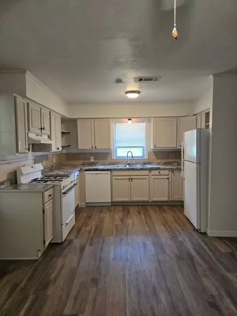 Kitchen - 900 E 27th St, Bryan, TX 77803 photo 1 of 3