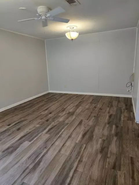 Living - 900 E 27th St, Bryan, TX 77803 photo 4 of 4