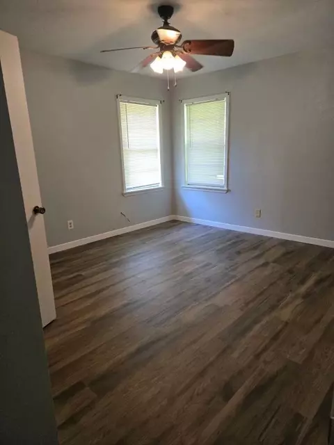 Other - 900 E 27th St, Bryan, TX 77803 photo 3 of 7