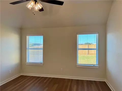 2824 Messenger Way, Bryan, TX 77802 photo 12