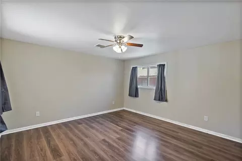 2210 Sharon Dr, Bryan, TX 77802 photo 22