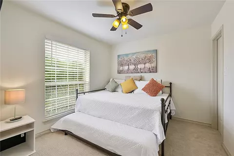 6209 Cromwell Ct, Bryan, TX 77802 photo 20