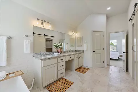 6209 Cromwell Ct, Bryan, TX 77802 photo 14