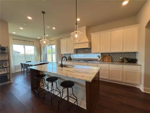 4256 Harding Way, Bryan, TX 77802 photo 7