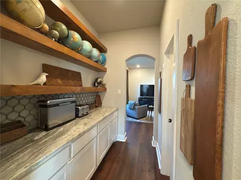4256 Harding Way, Bryan, TX 77802 photo 9