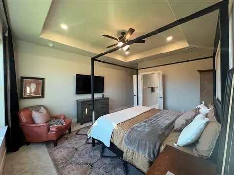 4256 Harding Way, Bryan, TX 77802 photo 12