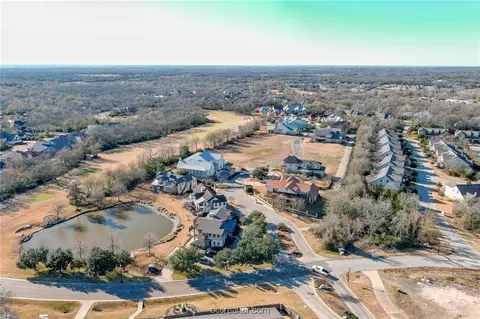 3236 Founders Drive 26, Bryan, TX 77807