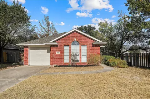 2419 Carnation Ct, College Station, TX 77840