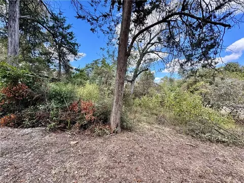 701 S Owensville St, Franklin, TX 77856