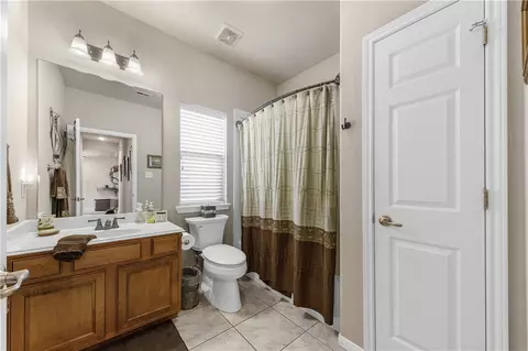 Bath - 3121 Broadmoor Dr, Bryan, TX 77802 photo 1 of 3