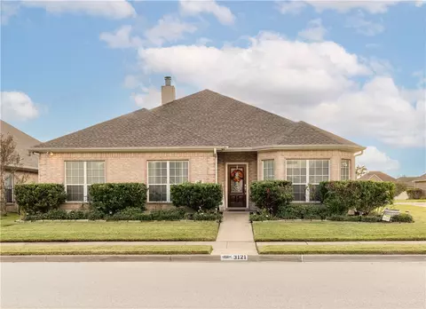 3121 Broadmoor Dr, Bryan, TX 77802