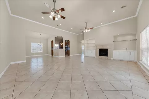 Living - 3121 Broadmoor Dr, Bryan, TX 77802 photo 2 of 6