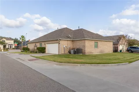 Exterior - 3121 Broadmoor Dr, Bryan, TX 77802 photo 4 of 4