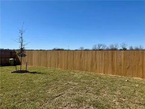 3105 Charge Ln, Bryan, TX 77808 photo 16