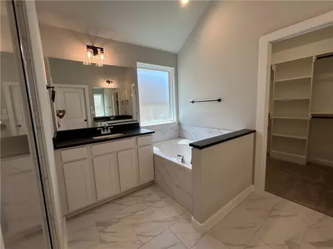 3105 Charge Ln, Bryan, TX 77808 photo 8