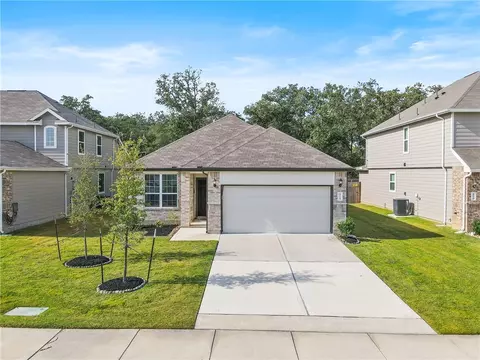 Exterior - 5777 Cerrillos Dr, Bryan, TX 77807 photo 1 of 4