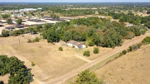 108 Silver Maple Ln, Lyons, TX 77863