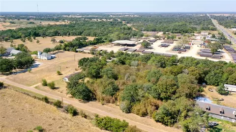 108 Silver Maple Ln, Lyons, TX 77863 photo 3