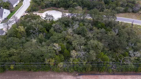 3006 Silverbell Ct, Bryan, TX 77807 photo 3