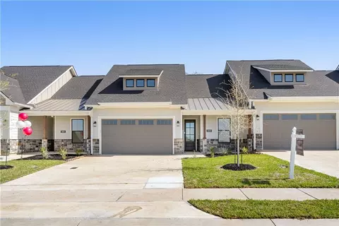 5053 Mooney Falls Dr, Bryan, TX 77802