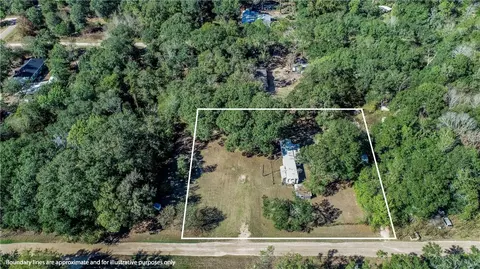 1942 Walnut Dr, Caldwell, TX 77836