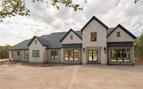 3049 Arapaho Ridge Dr, College Station, TX 77845