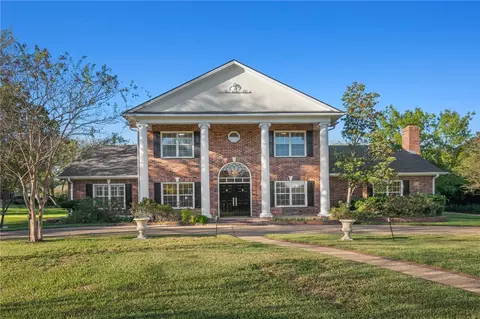 4803 Spearman Dr, College Station, TX 77845